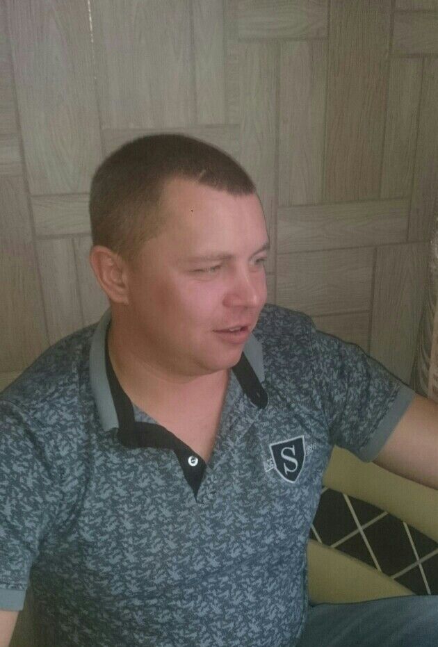  ,   Maks, 37 ,   ,   , c 
