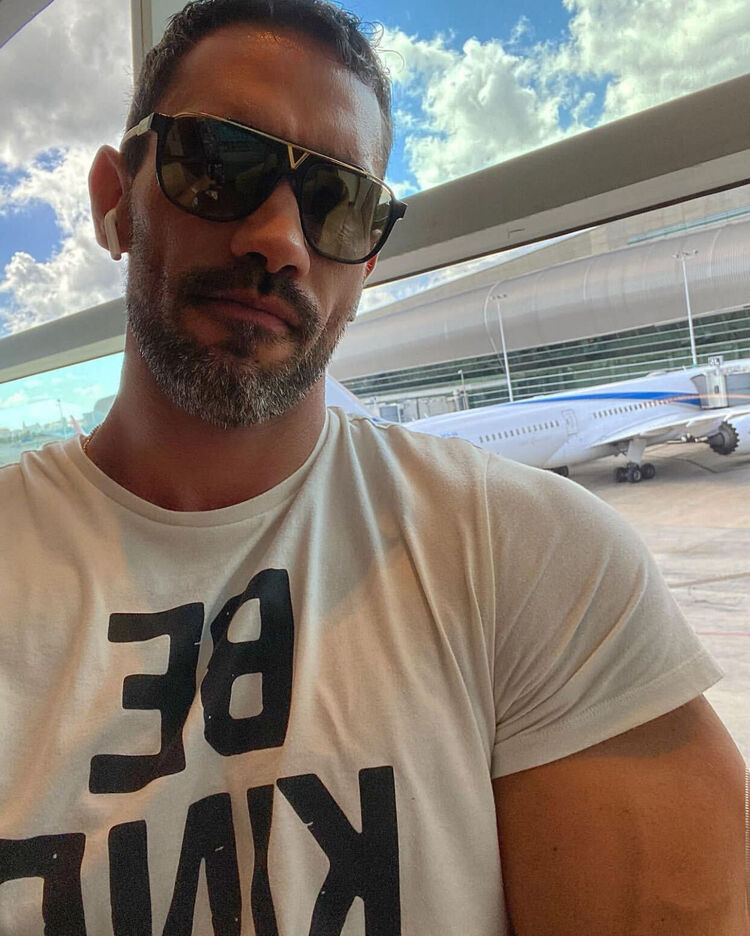 ���������� ������, ���� ������� Micheal, 49 ���, ������������ ��� c�������� ���������