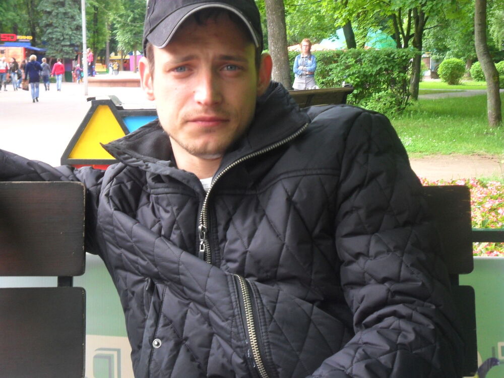  ,   Denis, 36 ,   ,   , c , 