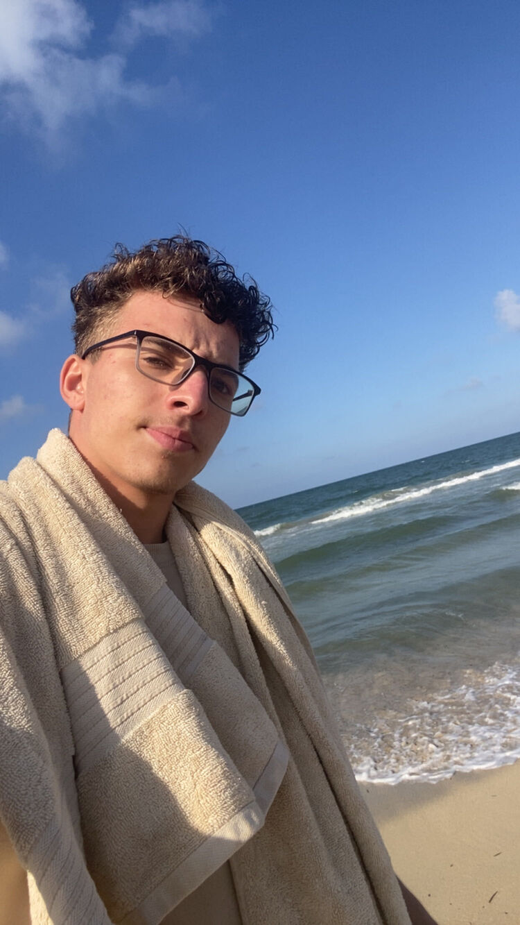  Banghazi,   Abdo gazeri, 21 ,   ,   