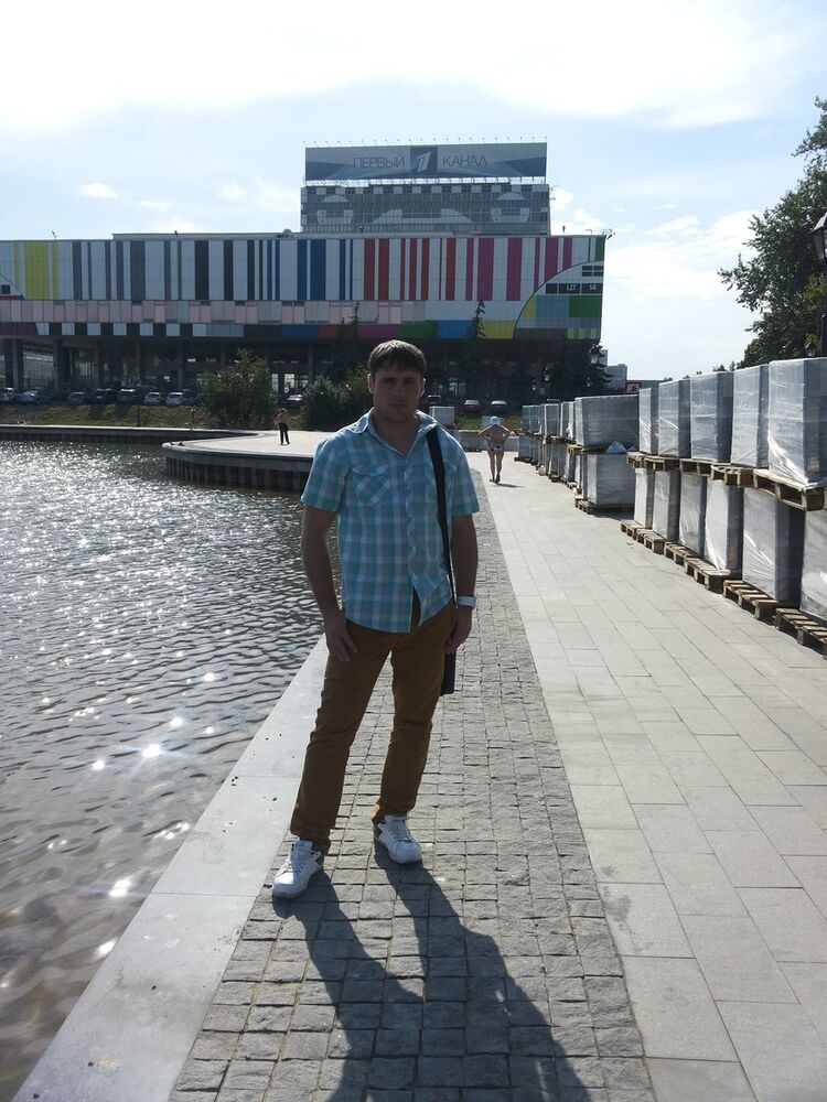 ,   Radmir, 37 ,   ,   , c , 