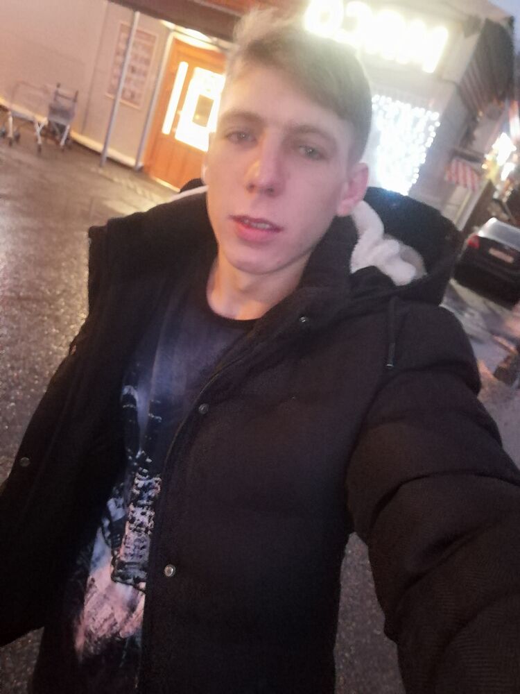  30813176  , 24 ,    