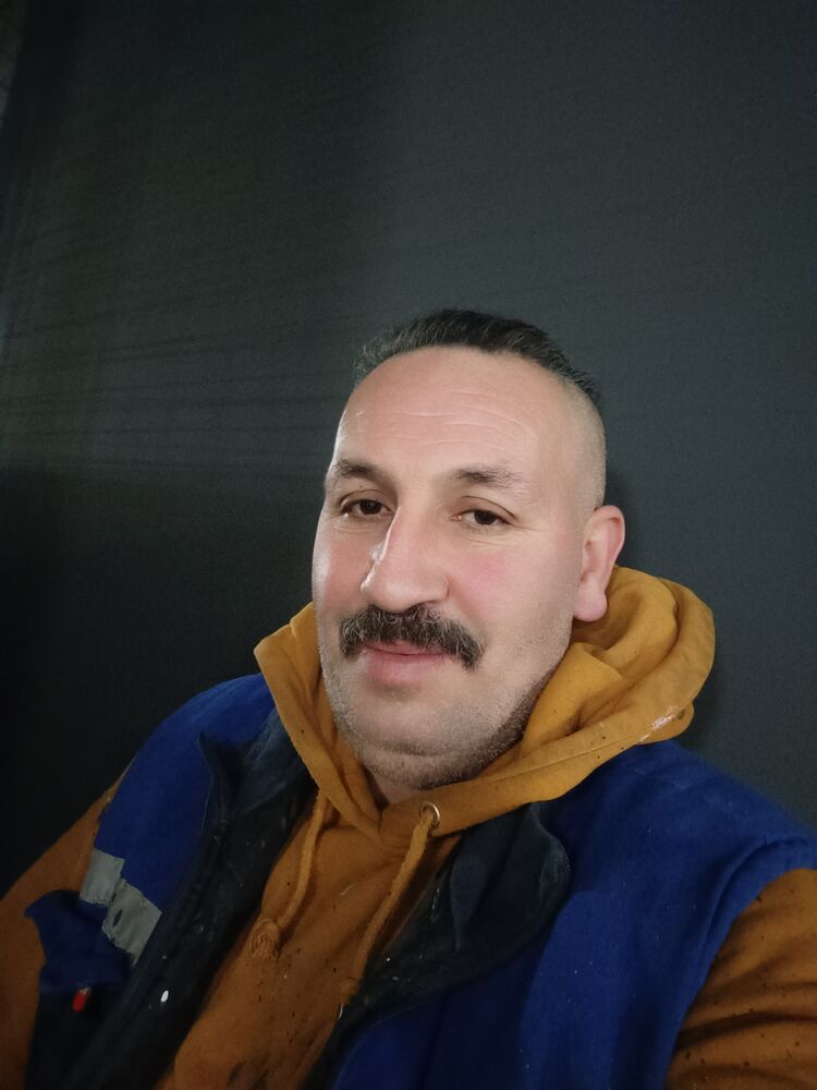  ,   Mustafa, 43 ,   ,   