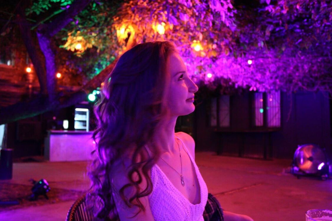  54391706  , 24 ,    --