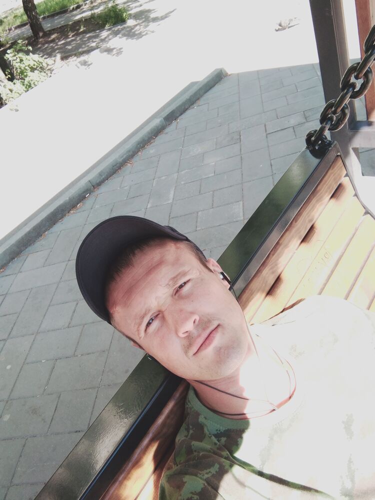  28865186  , 37 ,    