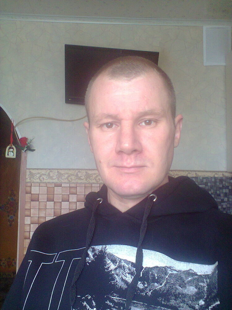  21487166  Vitaliy, 44 ,    