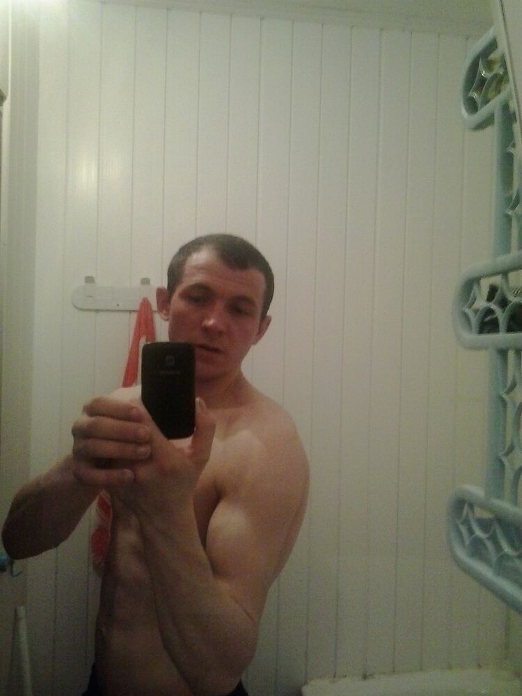  7557816  Vadimas, 37 ,    