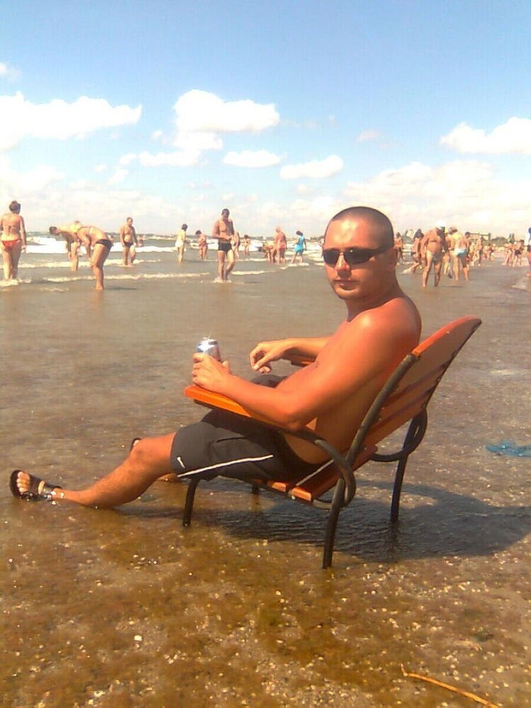  20049526   , 52 ,    