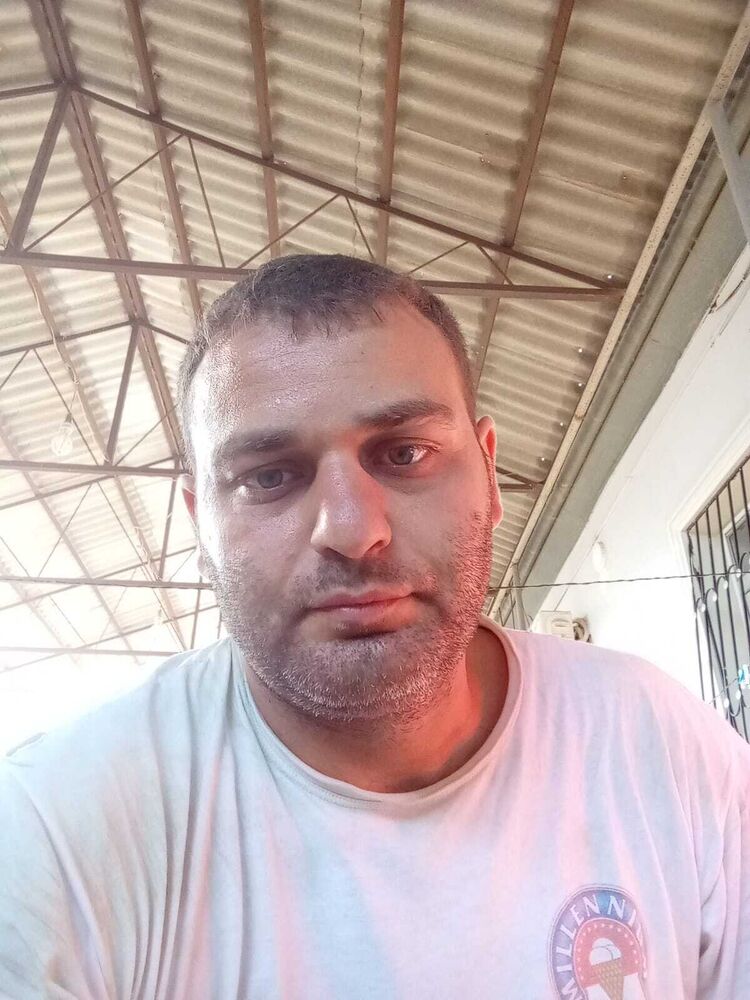  ,   Ruslan, 31 ,   ,   