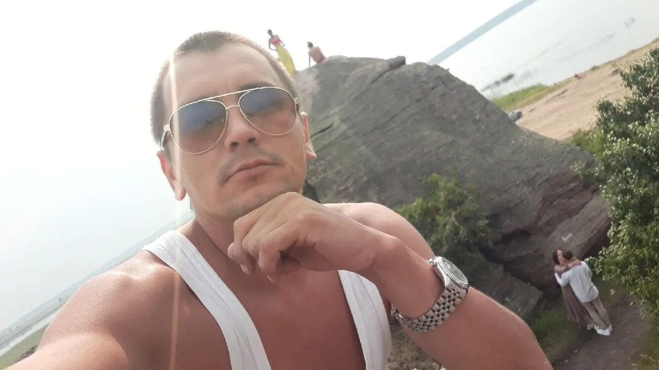  32464836  IGOR, 34 ,    