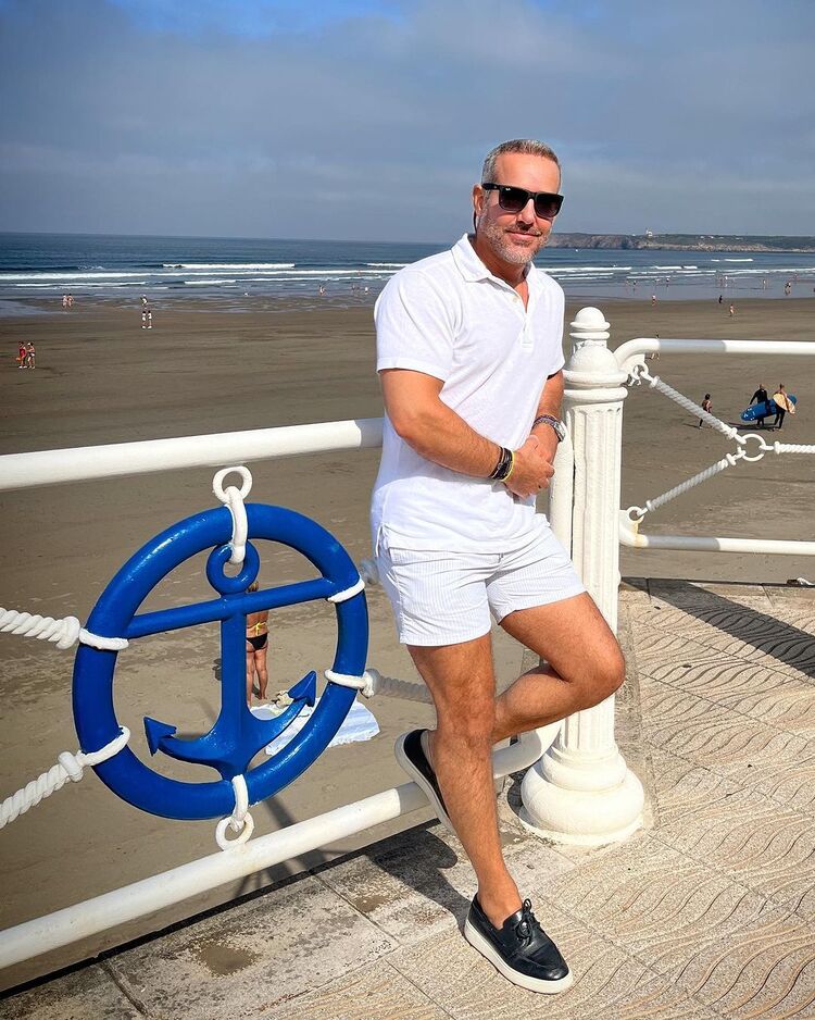  44212316  CalvinTurner, 51 ,    Acala Del Rio