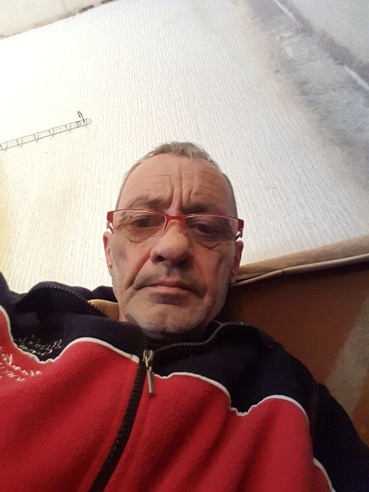  35283456  , 57 ,    Veliko Turnovo