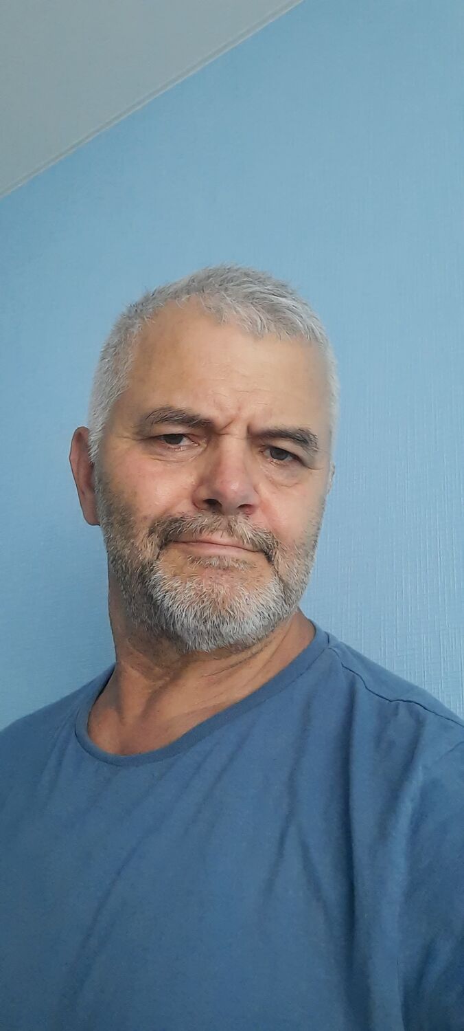  52848256  Jovan, 61 ,    -