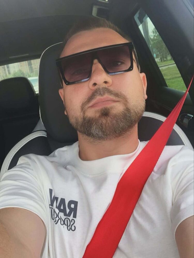  53900126  , 33 ,    
