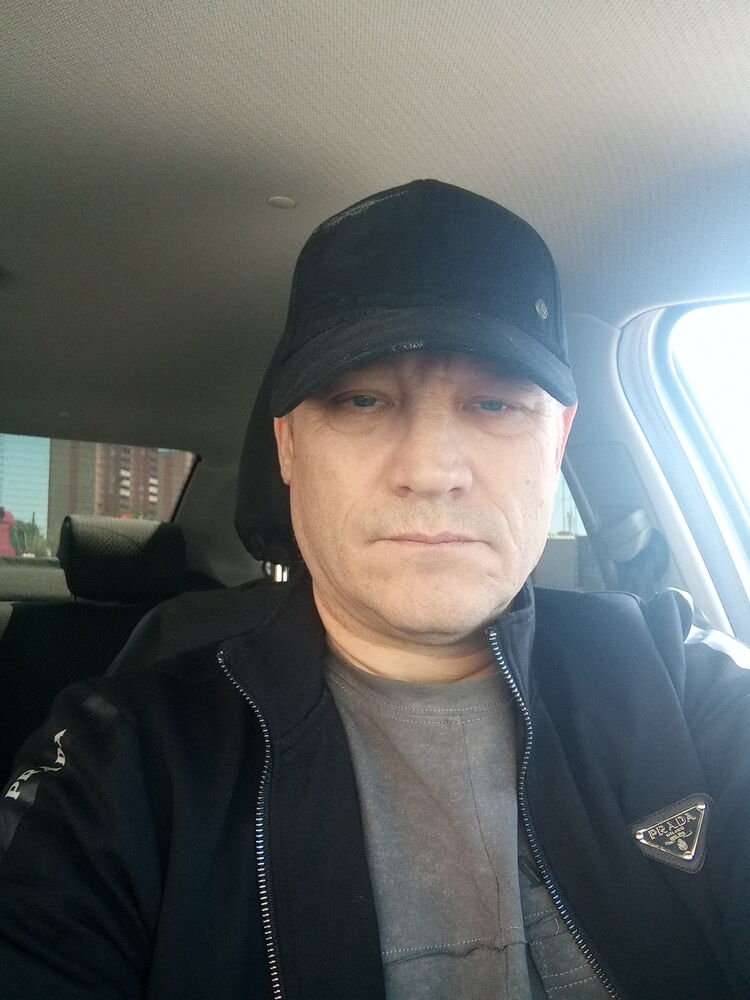 52018796  , 44 ,    