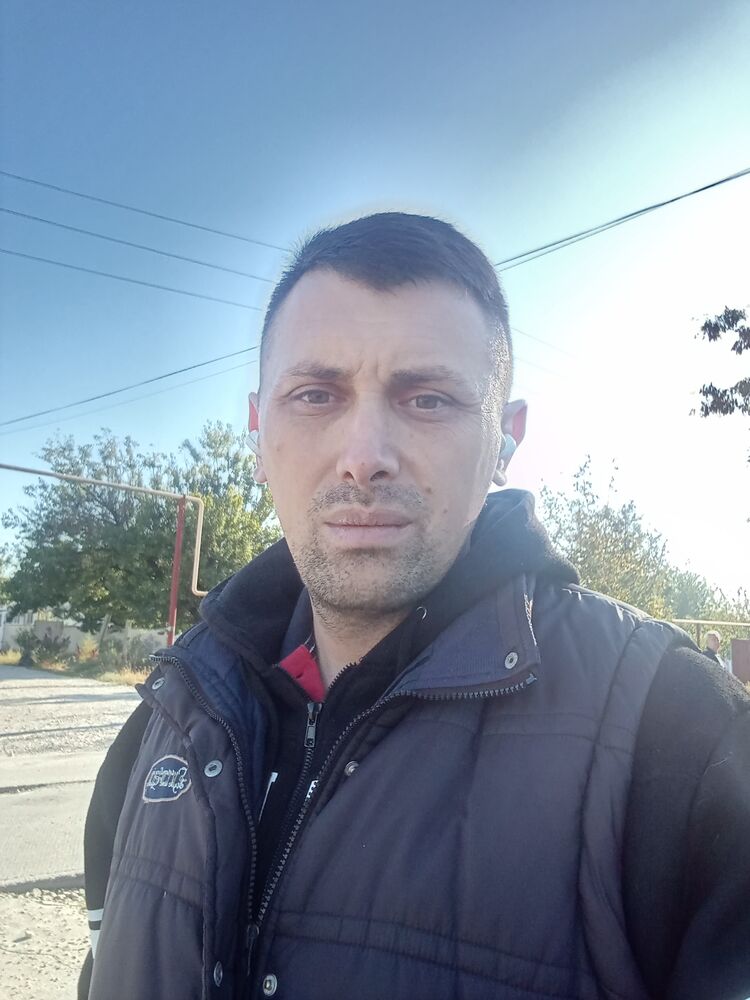  42218996  , 35 ,    