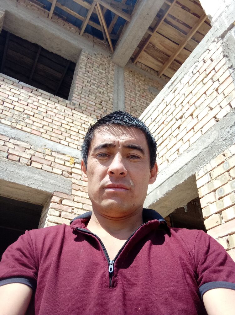  24133736  Baxti, 36 ,    