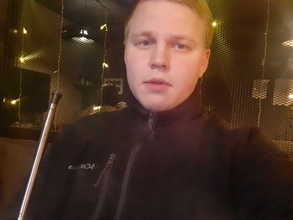  22313946  , 25 ,     