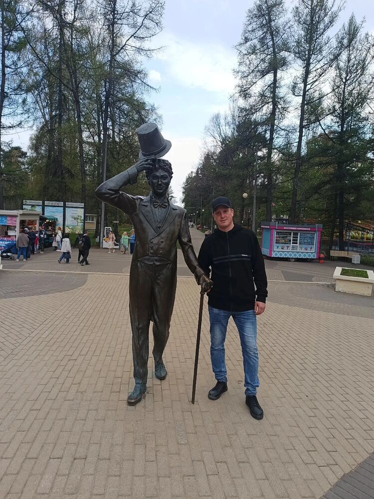 ���� 44081656 ������� ����, 37 ���, ���� ���������� � �����-����������