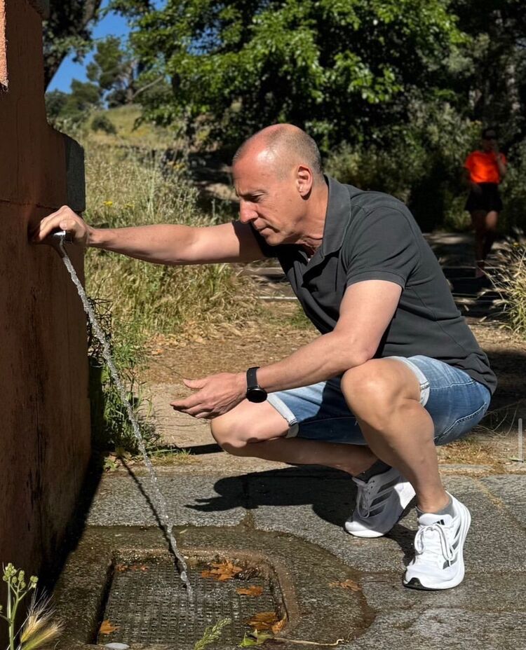  ,   Ben, 55 ,     , c 