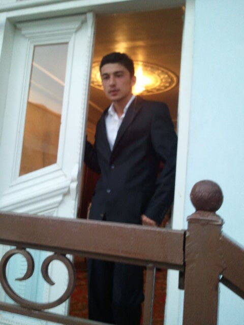  5512846  Eldorbek, 30 ,    