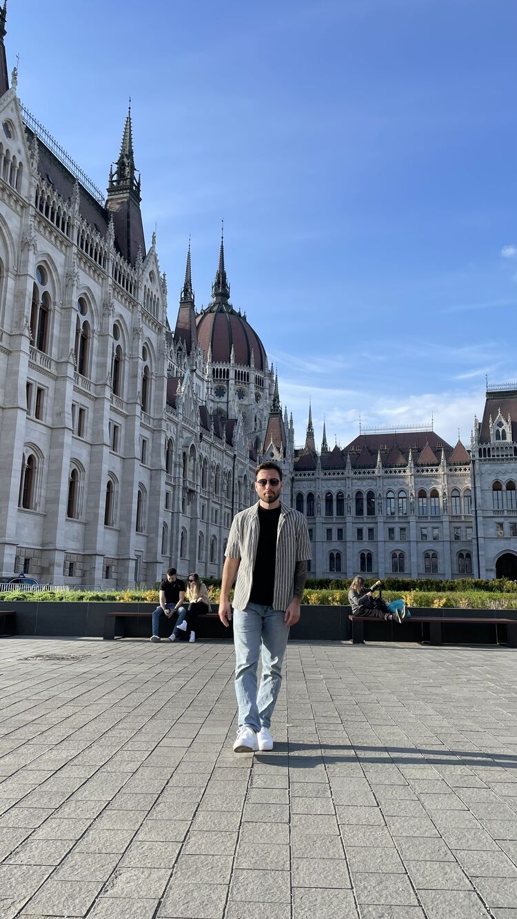  Athienou,   Eugenio, 30 ,   ,   