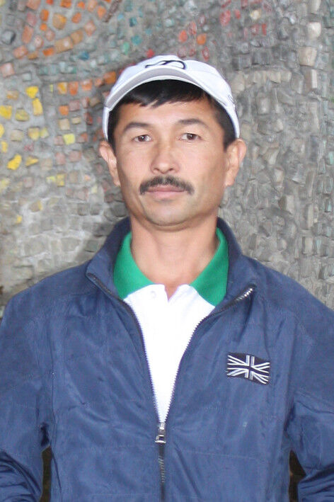 18198466  Amirxan, 47 ,    