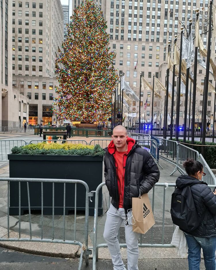 ���� 55881236 ������� ����, 37 ���, ���� ���������� � �����������