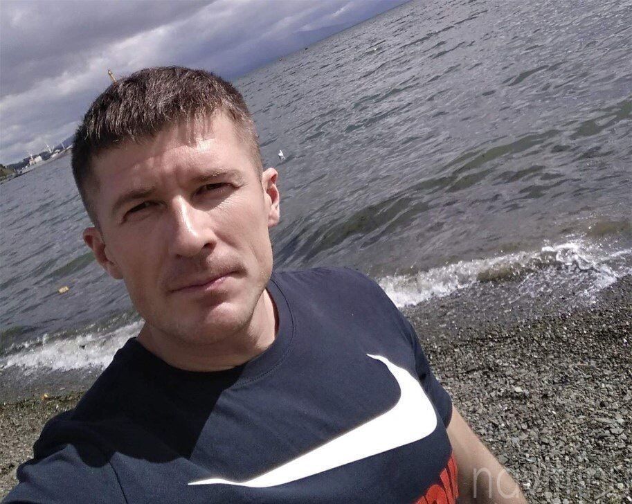  45921216  Andrey, 39 ,    