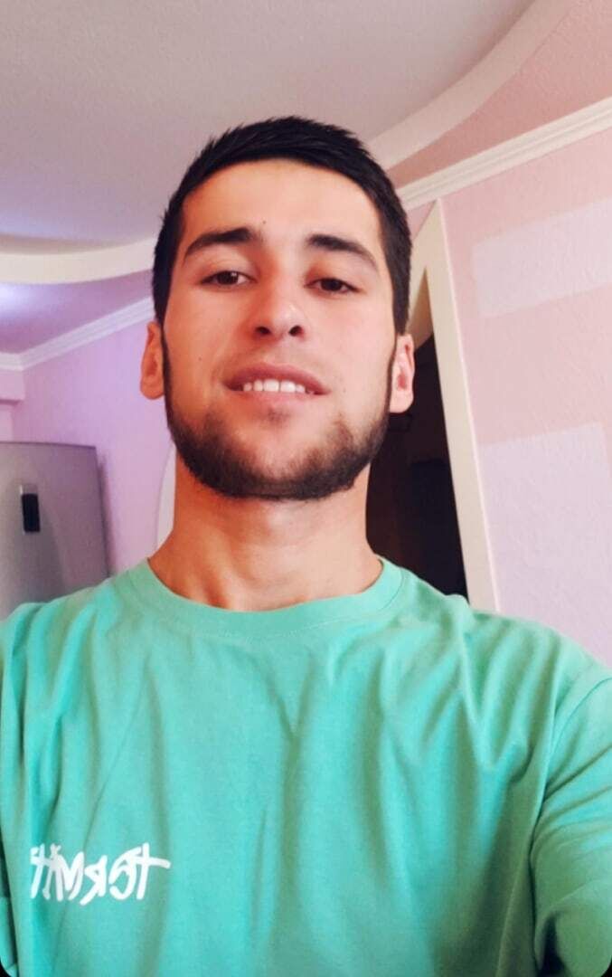  -,   Shohruh, 25 ,  