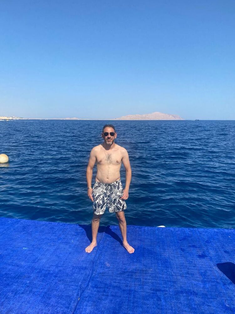  ,   Romeo, 43 ,   ,   , c 