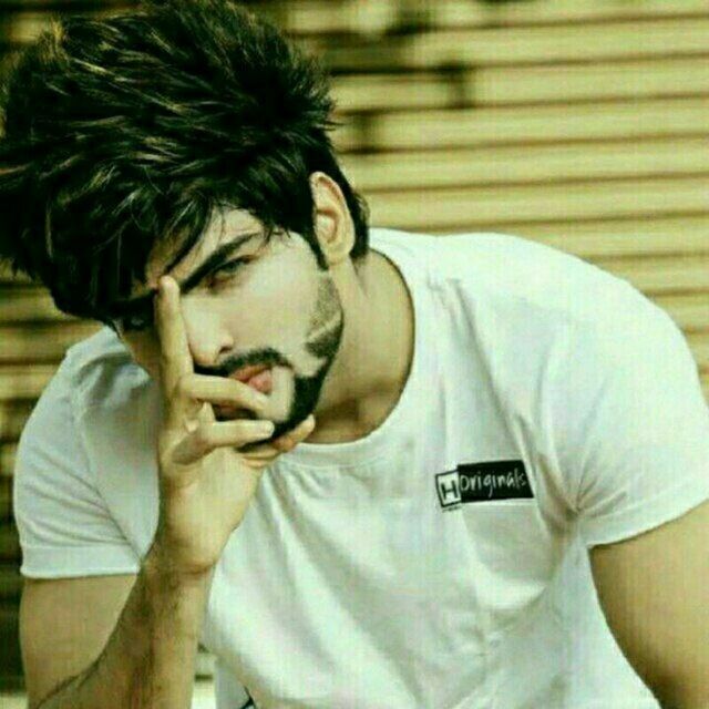  ,   Zubaer, 28 ,   ,   