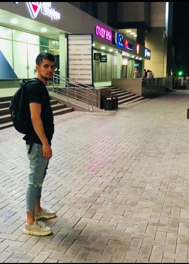  43061736  , 27 ,    