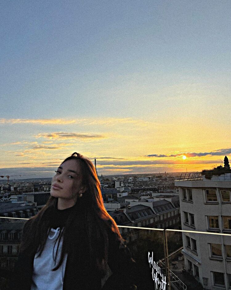  53603286  , 30 ,    -