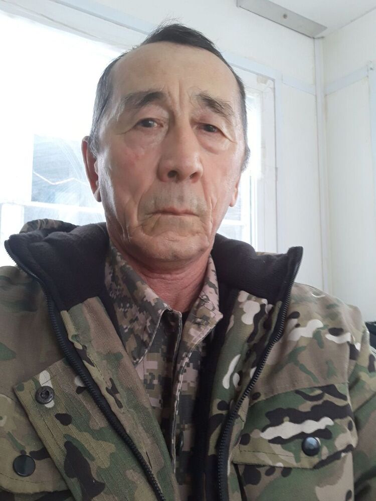  30566296  , 62 ,    
