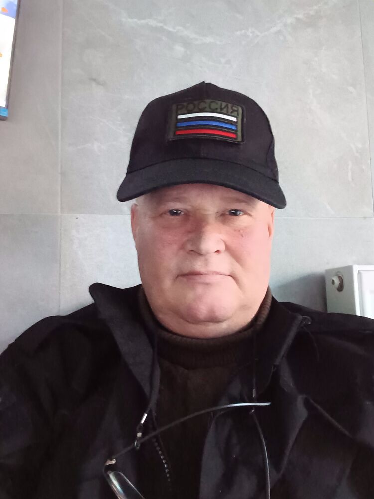   ,   Mikhail, 54 ,     , c 