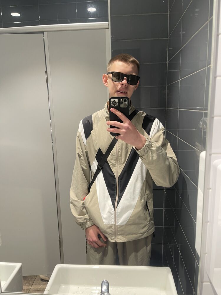  50405816  , 23 ,    