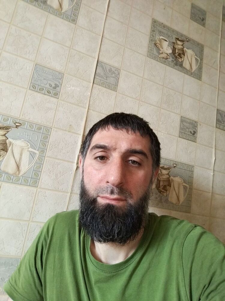  50888166  Magomed, 43 ,    