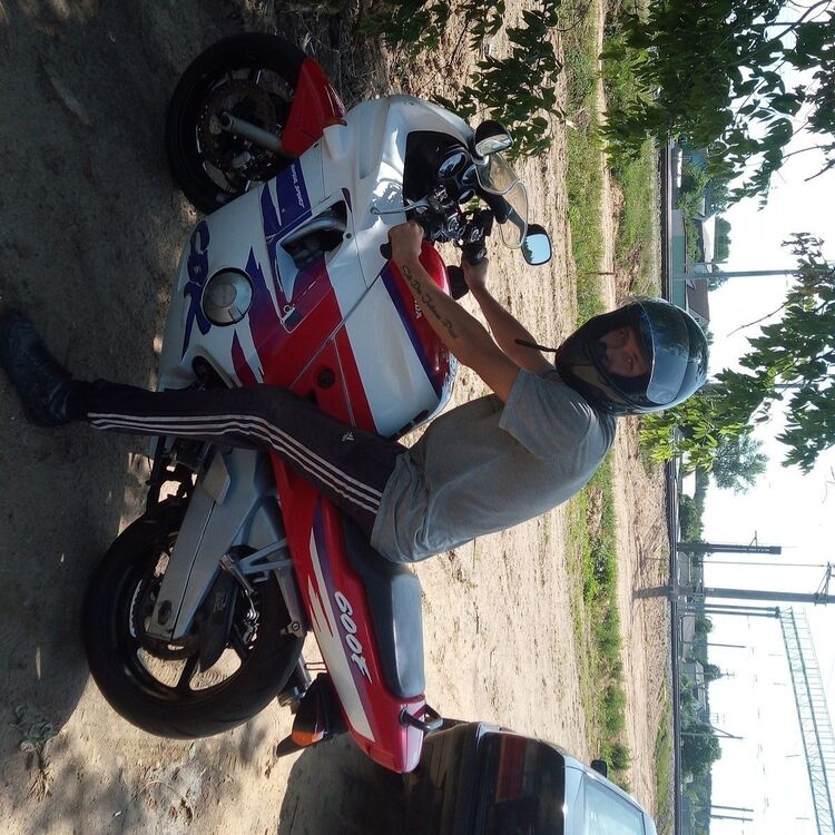  ,   Igor, 34 ,   ,   , c 