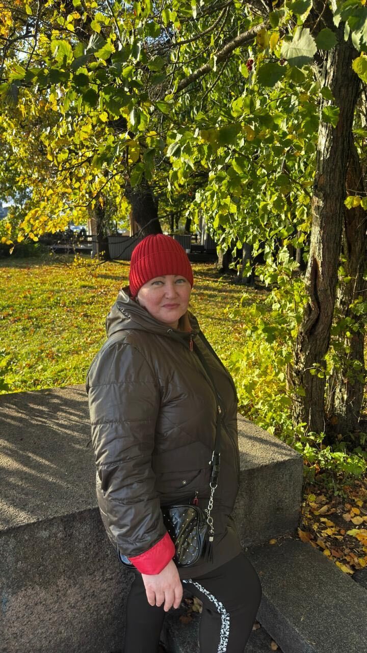  46783956  , 53 ,    -