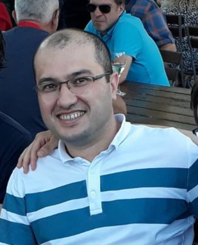  22829136  Timur, 36 ,    