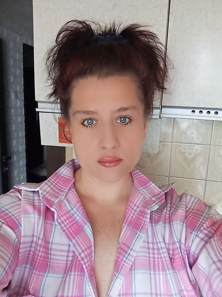  52811046  , 47 ,    