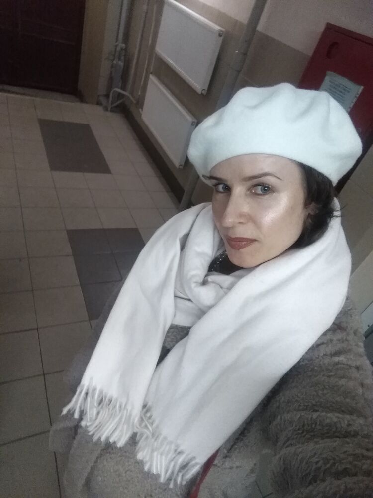  26210576  , 37 ,    -