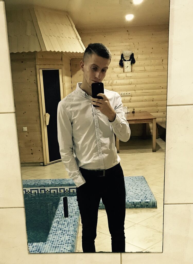  12691596  Vlad, 28 ,    
