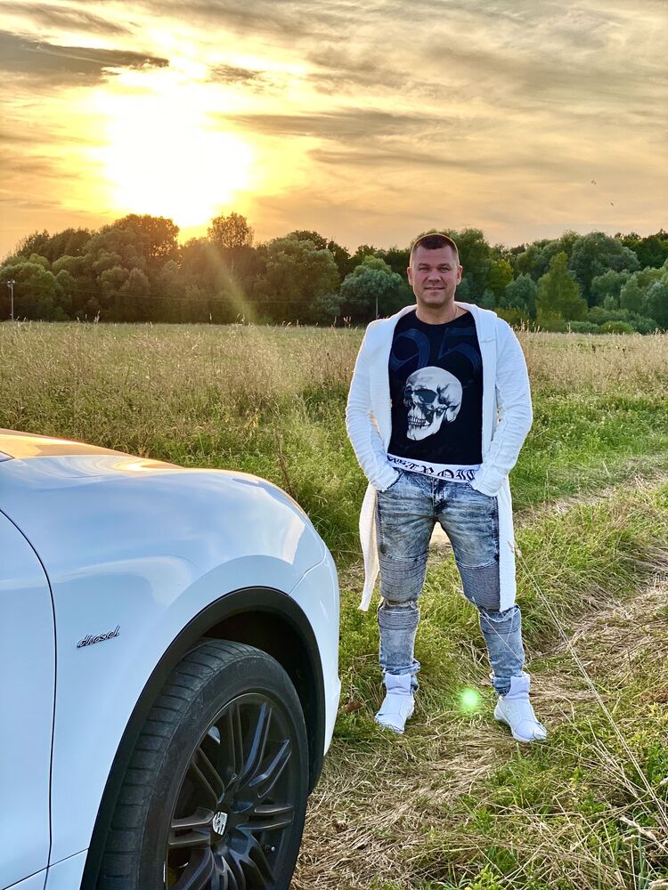  ,   PoZitiFF, 42 ,   ,   , c 