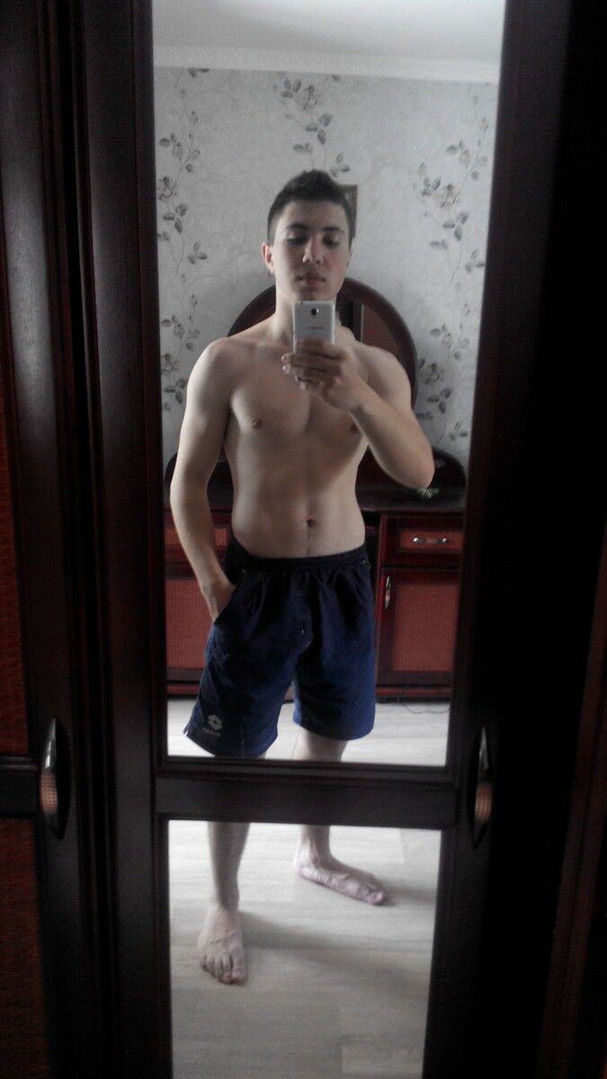  11945686  Yan, 25 ,    