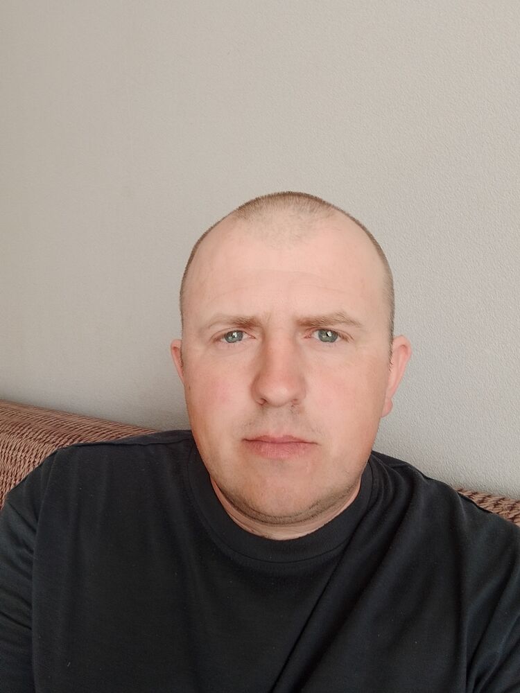  44466376  , 39 ,    