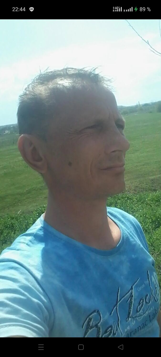  54675216  Vlad, 51 ,    