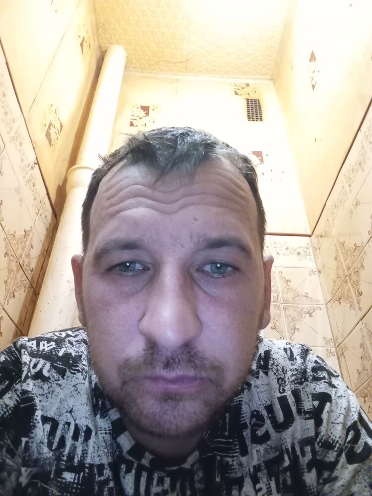  48304676  , 35 ,    