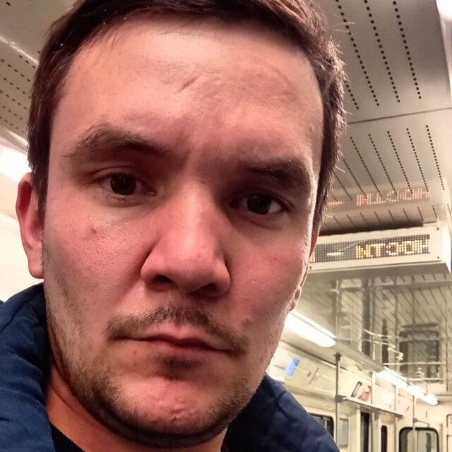  19023256  , 33 ,    